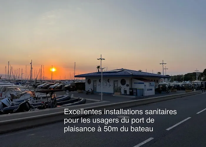 Yacht Galarne Botel Saint-Raphaël